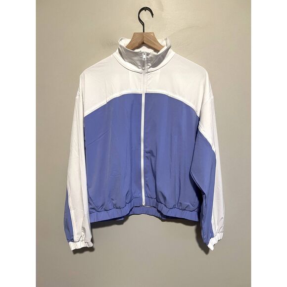 NWT Beyond Yoga Colorblock Go Retro Jacket Periwinkle Cloud/True White M - Picture 13 of 14